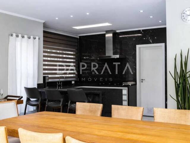 Casa para Venda em Santana de Parnaíba - 4