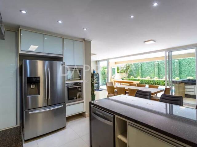 Casa para Venda em Santana de Parnaíba - 5